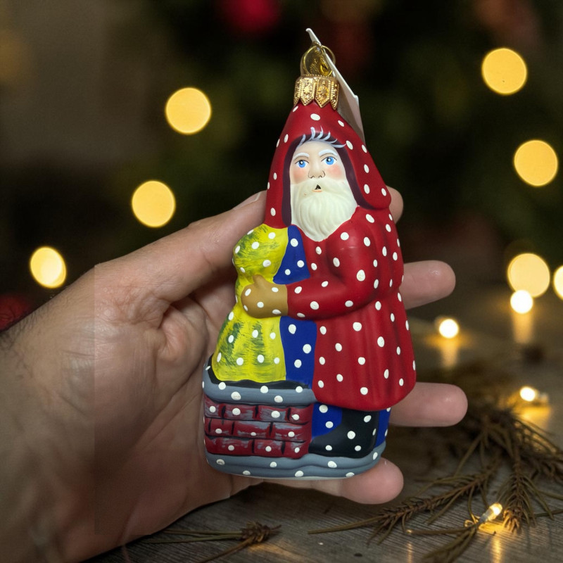 VAILLANCOURT FOLK ART 