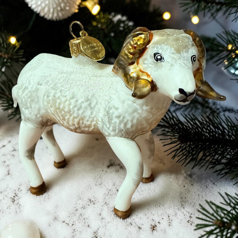 MORAWSKI ORNAMENTS 