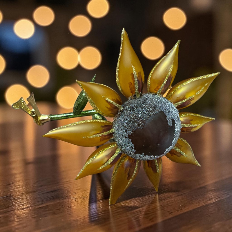 MORAWSKI ORNAMENTS 
