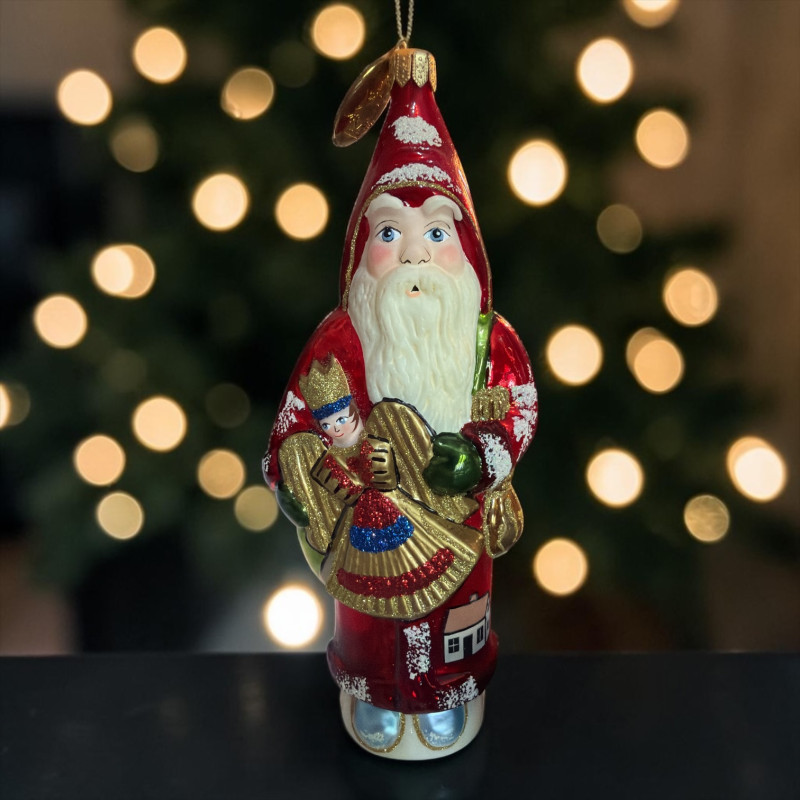 VAILLANCOURT FOLK ART 