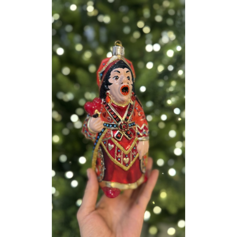 КРАСНАЯ КОРОЛЕВА 