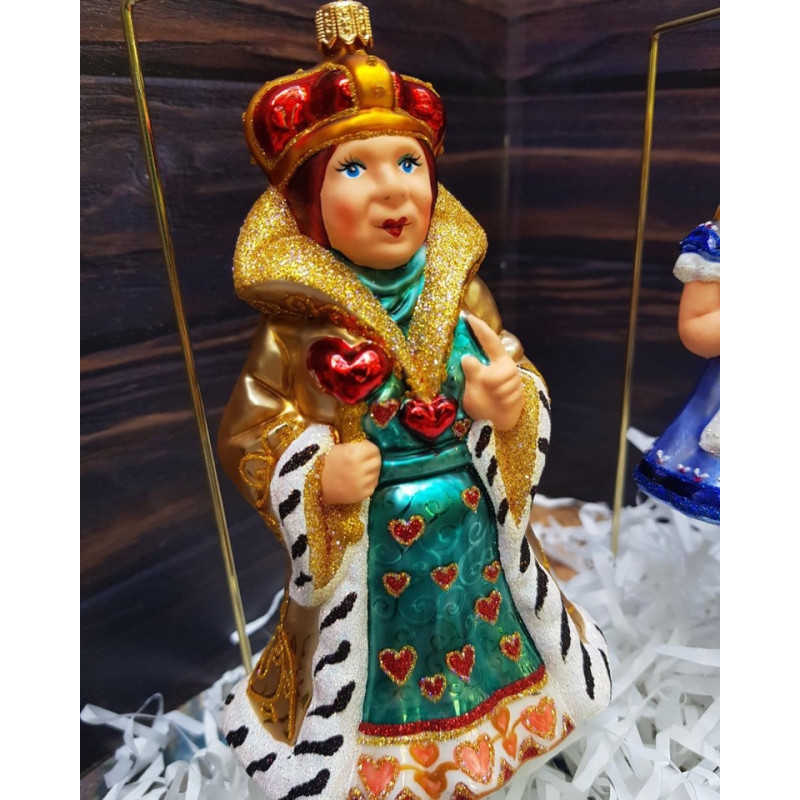 Королева (серия Алиса в стране чудес )